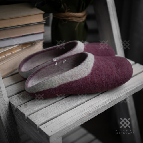 Felt slippers without counter