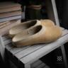 Felt slippers without counter