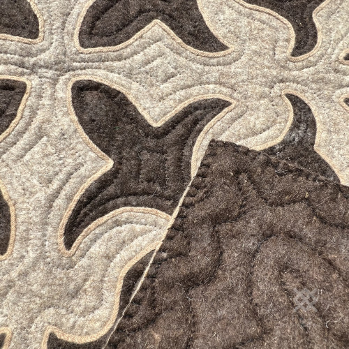 Алп-Каракуш шырдак