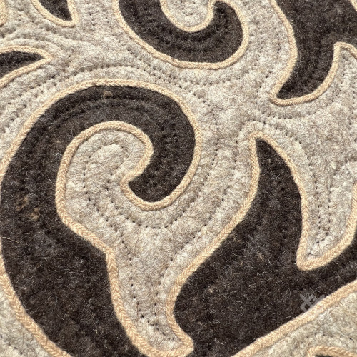 Алп-Каракуш шырдак