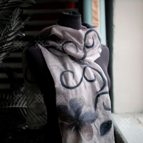 Войлочные цветы 