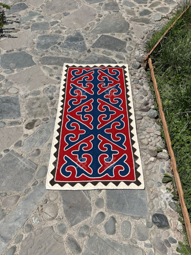 Асман сине-красный